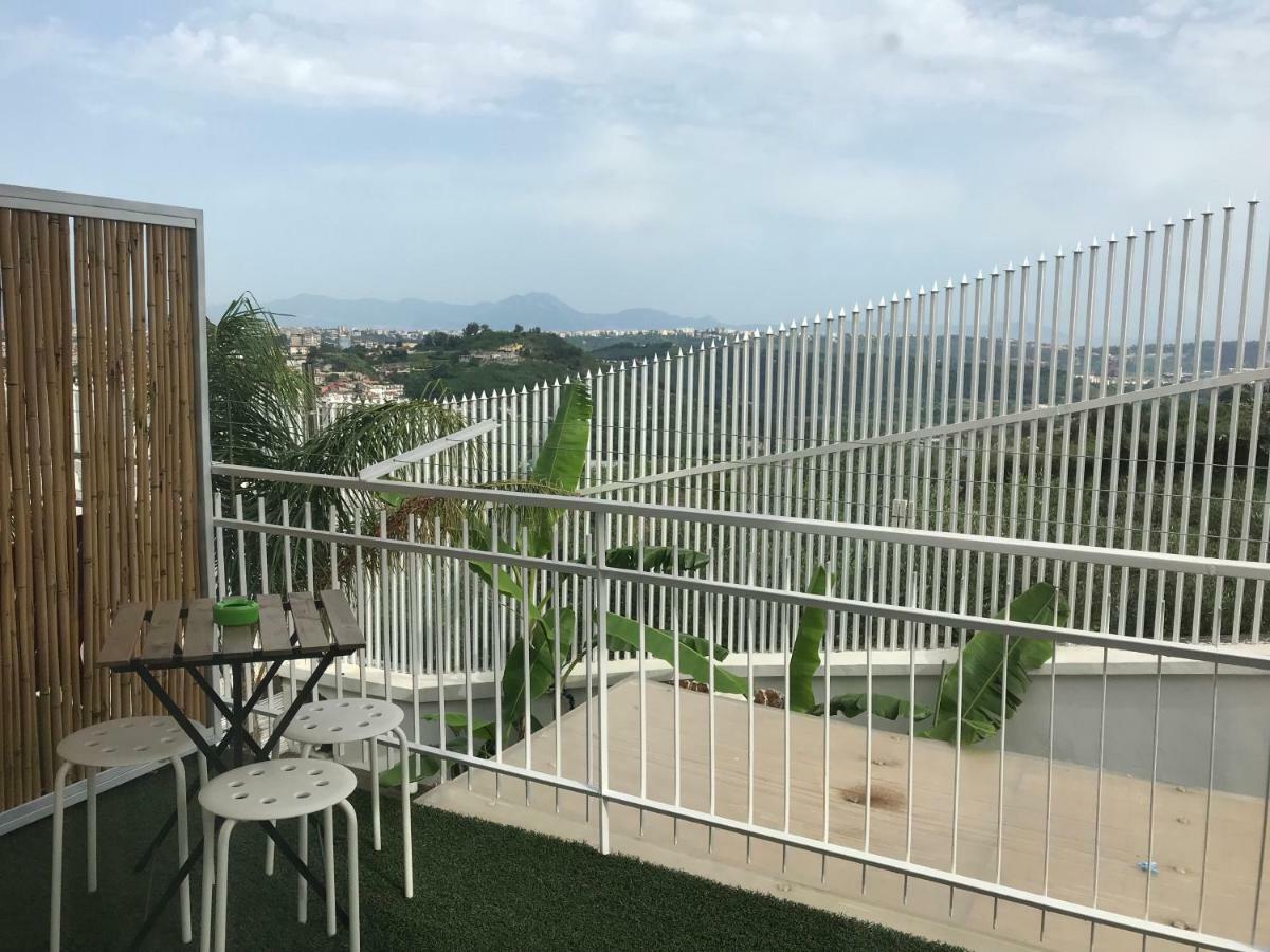 Sea View Apartment เนเปิลส์ ภายนอก รูปภาพ
